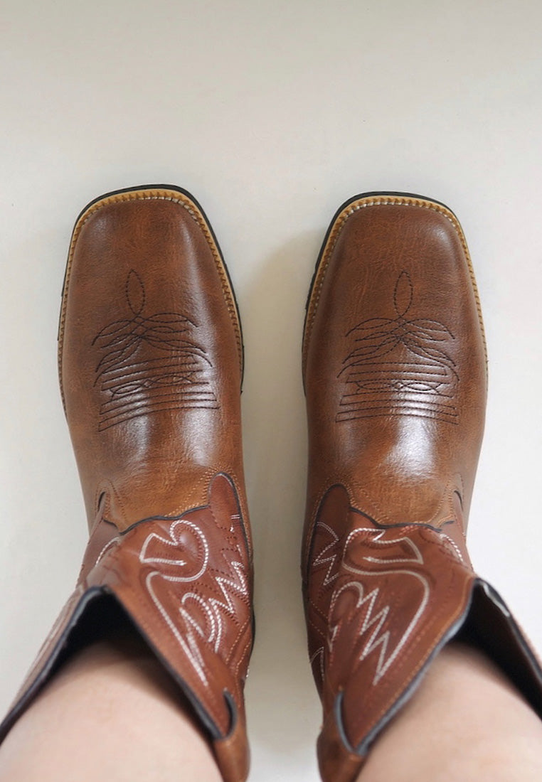 Flat Cowboy Boots